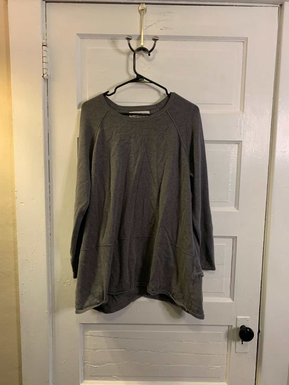 Women's Cozy Pullover Sweatshirt - Gray